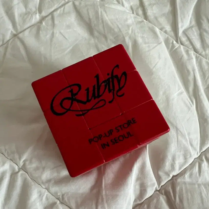 [BUNJANG] BLACKPINK Jennie 2025 Rubify Pop-Up Exclusive Cube / [미사용 새상품] 블랙핑크 제니 2025 Rubify 팝업 한정 큐브