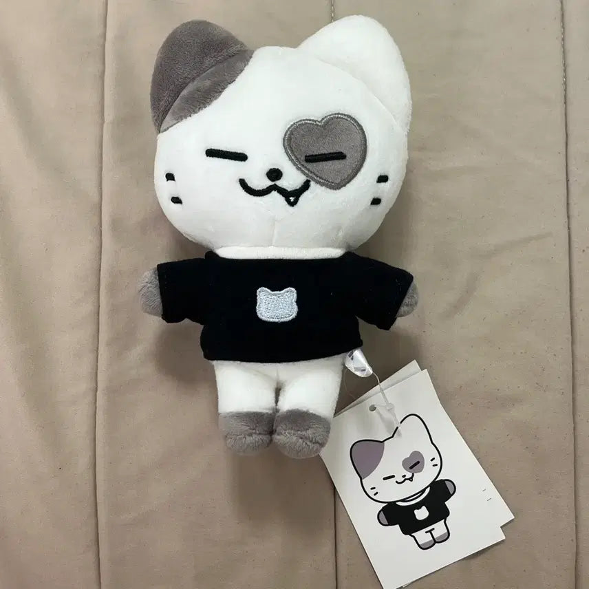 [BUNJANG] ITZY Yuna TWINZY Plush Doll / ITZY 있지 트윈지 깽이 예지