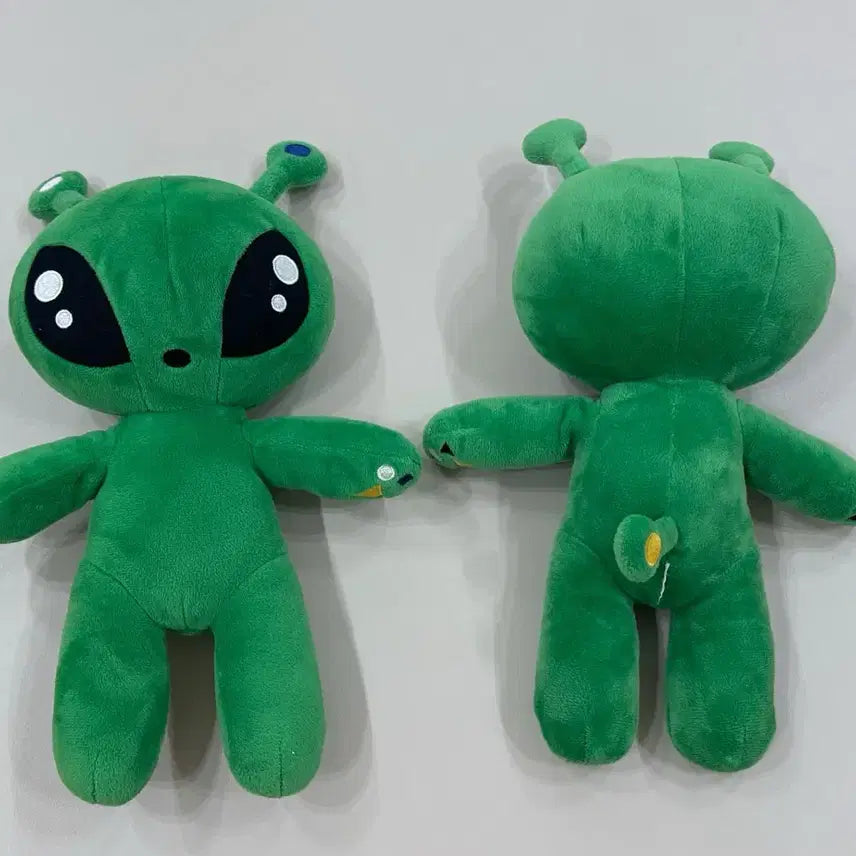 [SOLD OUT] [BUNJANG] Park Jihoon IKEA Alien Doll / 정품) 박지훈 이케아 외계인 인형