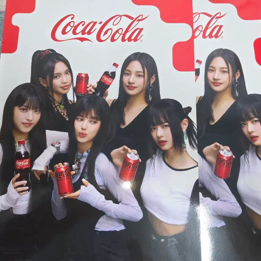 [BUNJANG] NewJeans Coca-Cola Poster / 코카콜라 포스터 뉴진스