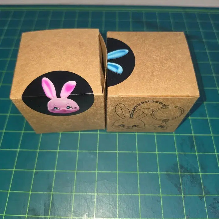 [BUNJANG] NewJeans Bunny Keychain / 뉴진스 토끼키링