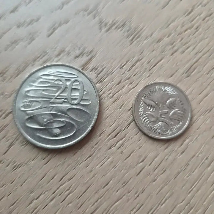 [BUNJANG] Australia Queen Elizabeth II Commemorative Coins (2 Types) / 호주 엘리자베스2세 기념주화 2종