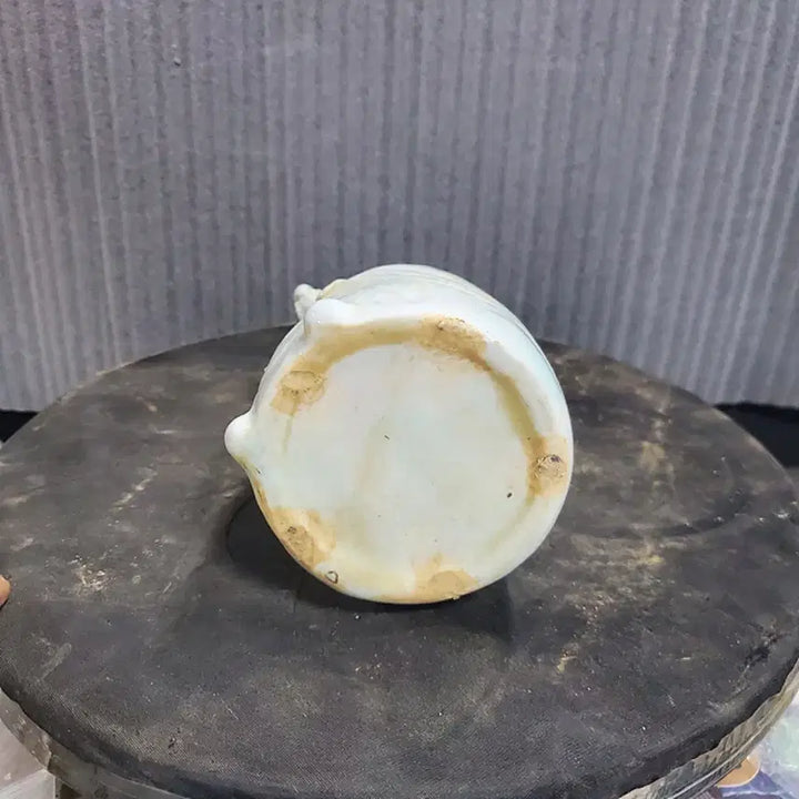 [BUNJANG] Goryeo Celadon Figure Vase / 송 연청자 인물형 정수병 정병 중국도자기 골동품 고미술품 수집품 불교 청자