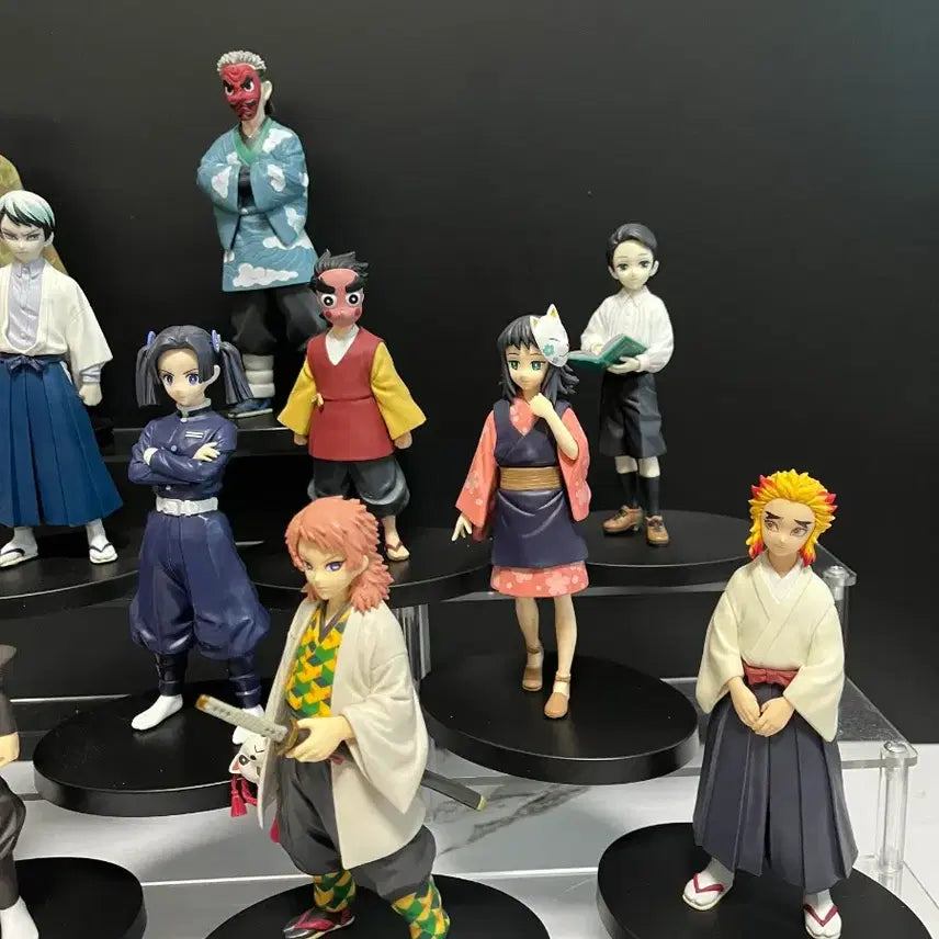 [BUNJANG] Demon Slayer Sabito &amp; Makomo Figure / 귀멸의 칼날 유대의장 사비토, 마코모 피규어 피규어 귀칼