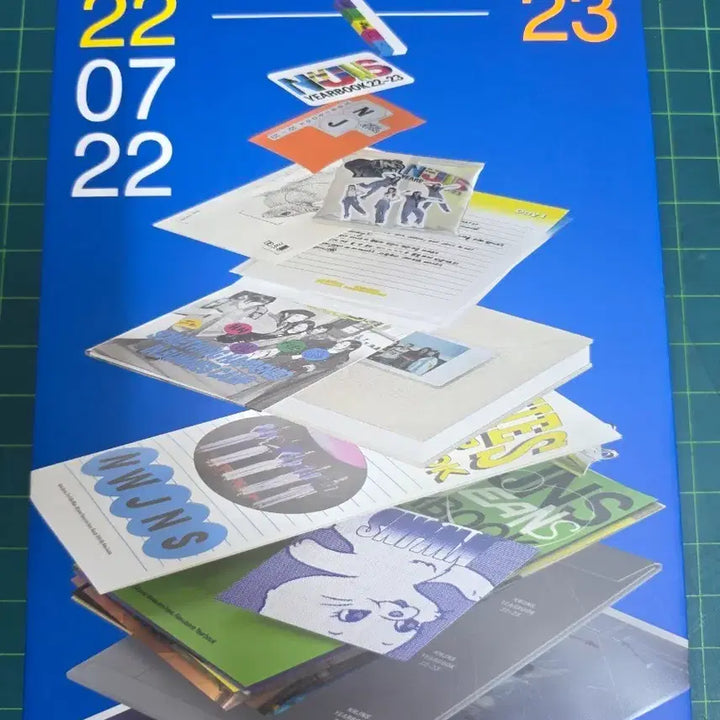 [BUNJANG] NewJeans Yearbook Photocard Bundle Set / (마지막 가격인하)뉴진스 이어북 특전포함