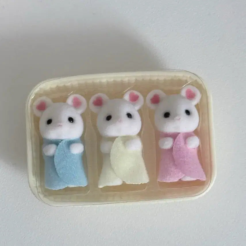 [BUNJANG] Sylvanian Families Marshmallow Mouse Family / 실바니안 마시멜로 쥐