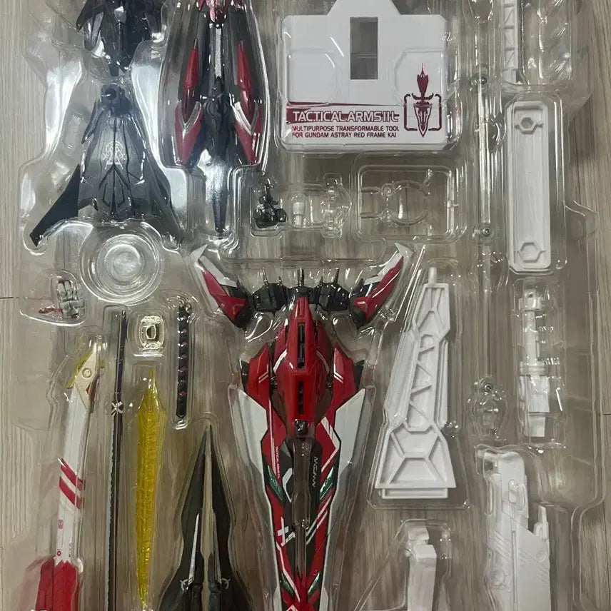 [BUNJANG] Metal Build Red Frame Kai Alternative Strike Ver. Action Figure / 메탈빌드 레드프레임 카이 얼터