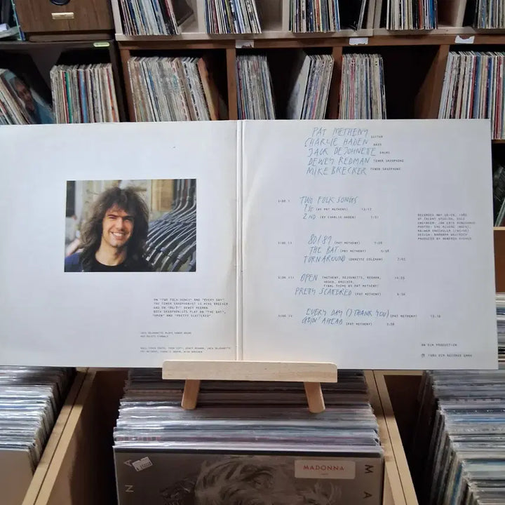 [BUNJANG] Pat Metheny 80/81 Jazz Double LP Vinyl Record / 재즈 민트 팻 메세니 80/81 더블 LP 할인