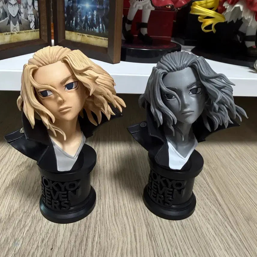 [BUNJANG] Tokyo Revengers Mikey Manjiro Bust Figures 2-Set (Color/Monochrome) / 도리벤/도쿄리벤저스 마이키 만지로 흉상 피규어 2종일괄 (컬러/흑백)