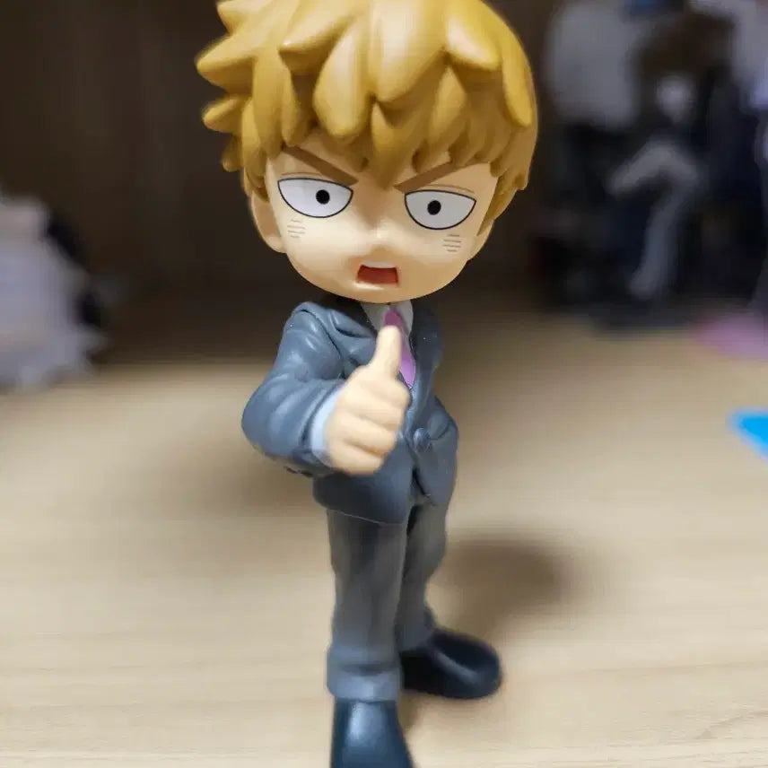 [BUNJANG] Mob Psycho 100 Reigen Arataka &amp; Ekubo "Falbus" Figure / 몹싸 레이겐 팔버스 피규어 모브사이코 100