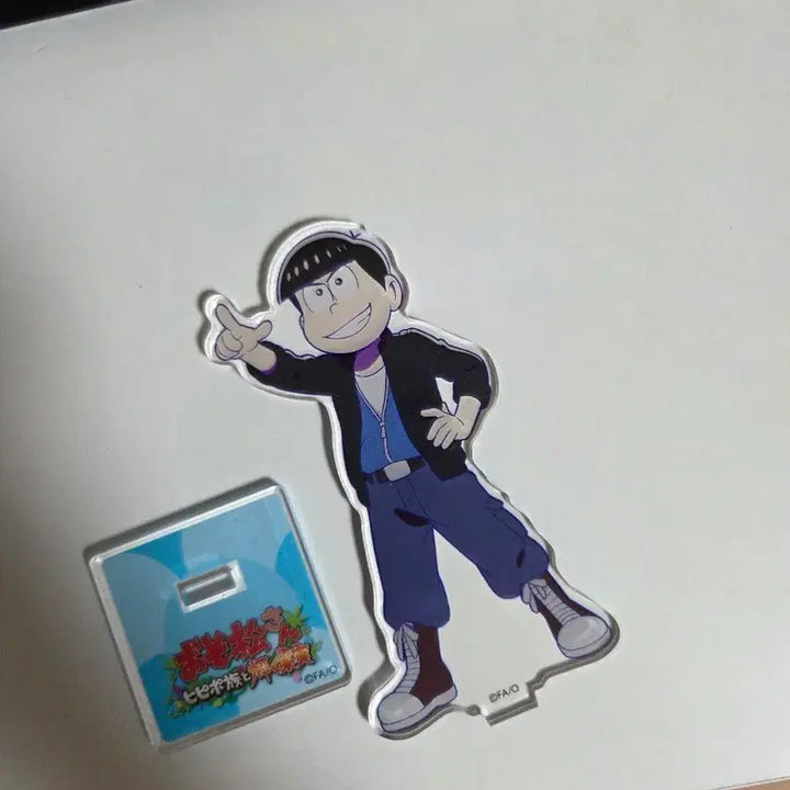 [BUNJANG] Osomatsusan Karamatsu Acrylic Stand + Ichimatsu Coaster Set / 오소마츠상 카라마츠 아크릴 스탠드+이치마츠 코스터