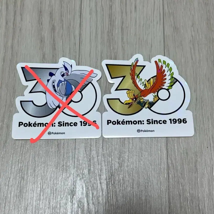 [BUNJANG] Pokemon 30th Anniversary Logo Sticker Ho-Oh / 포켓몬스터 30주년 로고스티커 칠색조