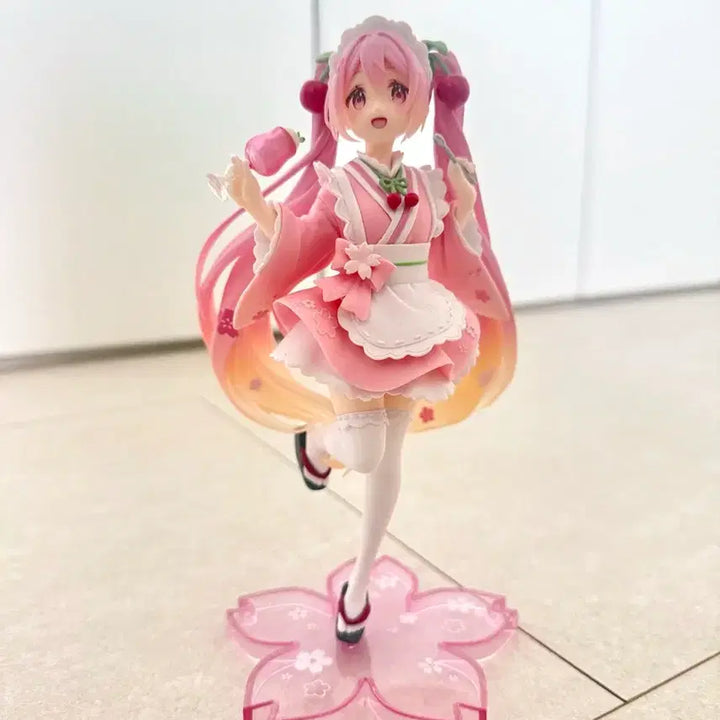 [BUNJANG] Sakura Miku Figure / 벚꽃 미쿠 피규어