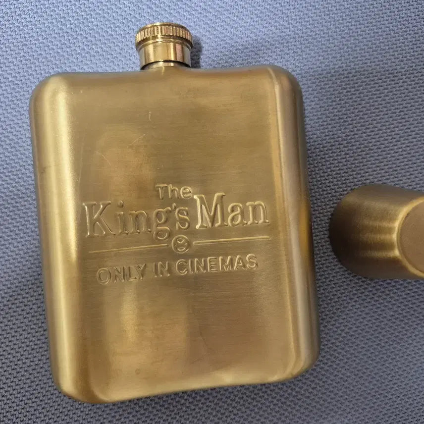 [BUNJANG] Kingsman Vintage Flask Movie Memorabilia / 킹스맨 빈티지 플라스크 영화굿즈