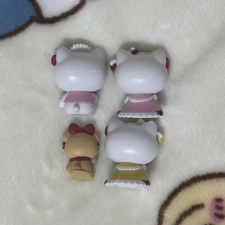 [BUNJANG] Hello Kitty Dolly Mix Gacha Figures Bundle Set / 헬로키티 돌리 믹스 가챠 피규어 일괄