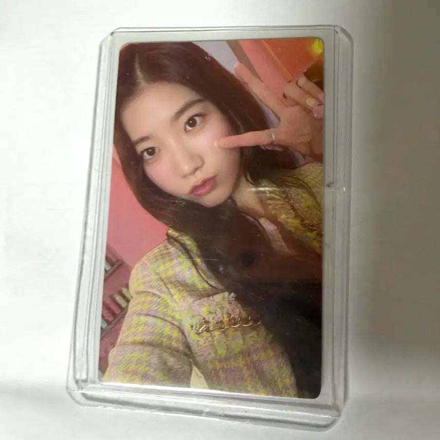 [BUNJANG] LE SSERAFIM Kazuha Japan Photocard Fearless POB / 르세라핌 카즈하 일본 포토카드 피어레스 특전 김채원 사쿠라 허윤진 홍은채 앨범