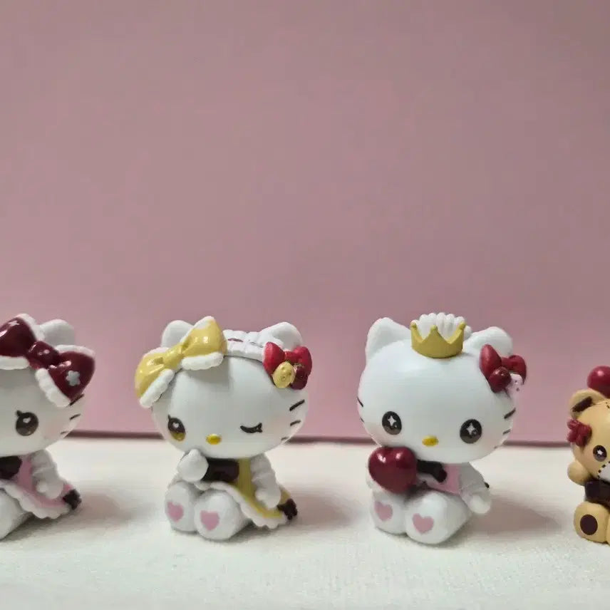 [BUNJANG] Sanrio Hello Kitty Dolly Mix Gacha Set Bundle / 산리오 헬로키티 돌리믹스 가챠 세트 일괄