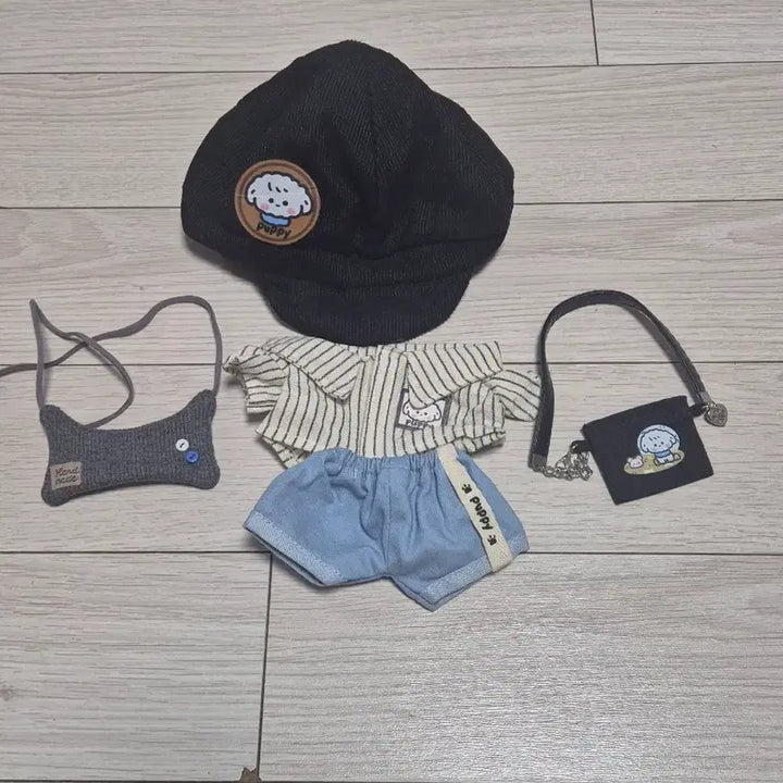 [BUNJANG] 20cm Doll Clothes Set: Collared Shirt, Jeans, Cap, Bag / 20cm인형옷세트 20깅 카라티,청바지 캡모자