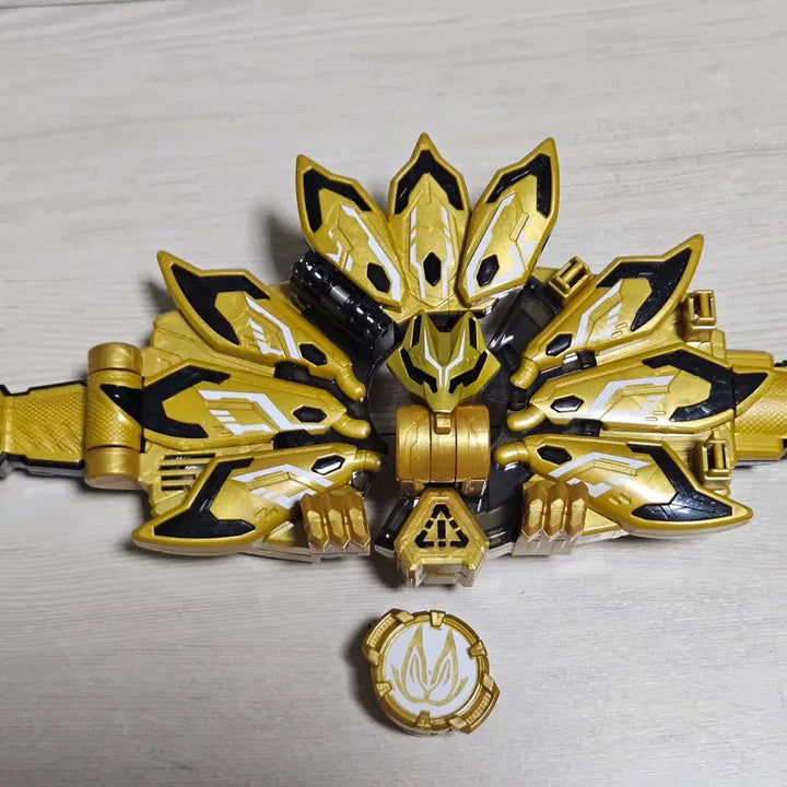 [BUNJANG] Kamen Rider Geats DX Doomz Geats Raise Buckle / 가면라이더 기츠 둠즈 기츠
