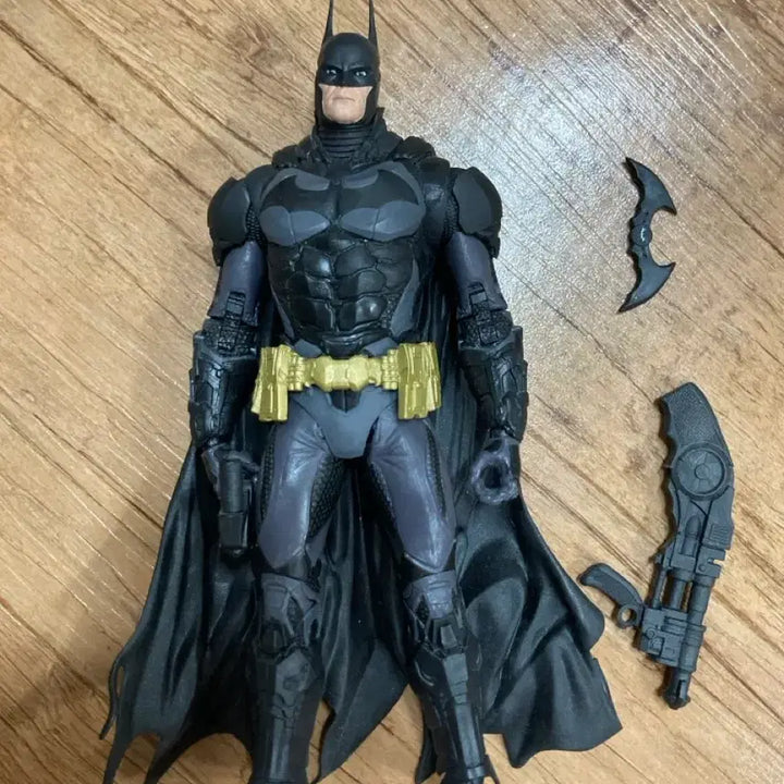 [BUNJANG] McFarlane Toys Batman: Arkham Knight Figure / 맥팔레인 아캄나이트 배트맨 판매