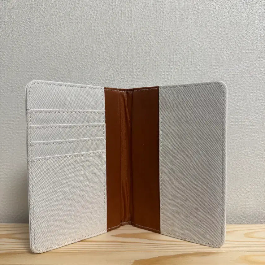 [BUNJANG] Hachiwara Passport Case / 하치와레 여권케이스
