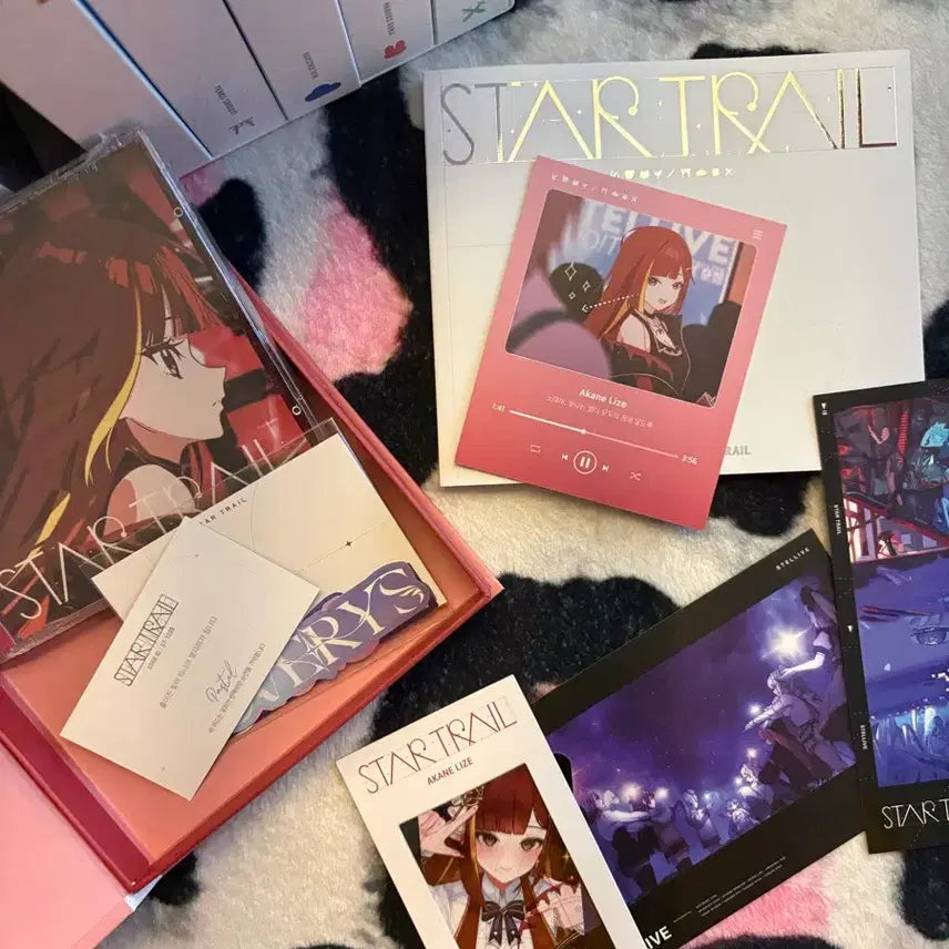[BUNJANG] Stellive Startrail Album (Fanding) with POB Poster / 새상품) 스텔라이브 스타트레일 앨범 (팬딩) 미공카 포스터 포함