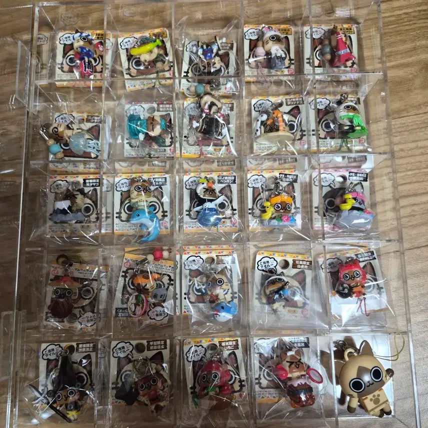 [BUNJANG] Monster Hunter Ailu Regional Limited Strap Figure Set (25 Types) / 몽키 몽키 피규어 25종세트