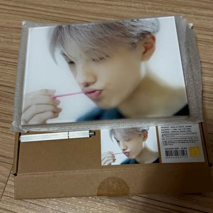 [BUNJANG] NCT Dream Jisung Narcissism Acrylic Frame / 나르시시즘 엔시티드림 지성 아크릴액자