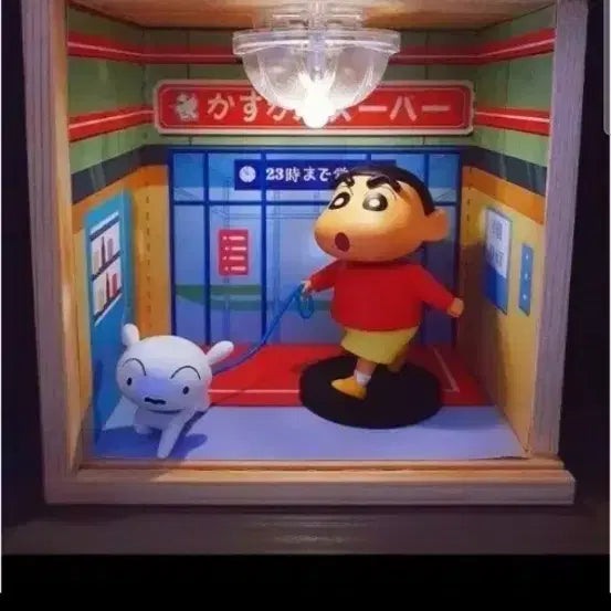 [BUNJANG] 92Toys Crayon Shin-chan Shiro Walking Diorama Figure / 92toys짱구 흰둥이산책(불들어오는 편의점)