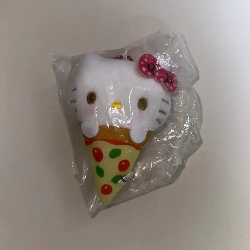 [BUNJANG] Sanrio Pizza Carrier Mascot Hello Kitty Figure / 산리오 캐릭터 피자 포대기 마스코트 헬로키티 피규어 가챠