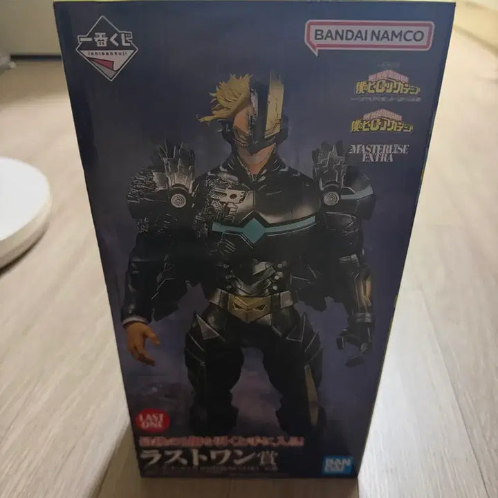 [BUNJANG] My Hero Academia Armored All Might Last One Figure (Sealed) / 미개봉) 나히아 아머드 올마이트 라스트원 판매