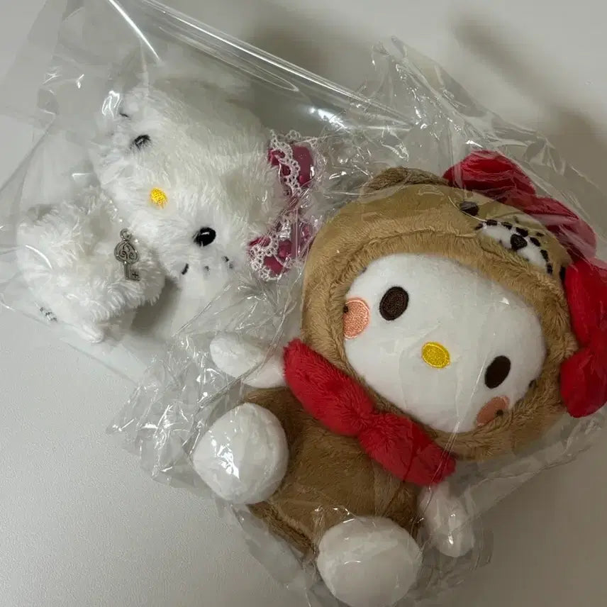 [BUNJANG] Charmmy Kitty &amp; Hello Kitty Doll Bundle Set / 챠미키티 헬로키티 인형 일괄