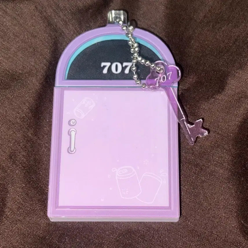 [BUNJANG] Yazawa Ai Nana Akihabara Acrylic Stand / 야자와아이 중국  707 나나 아크릴