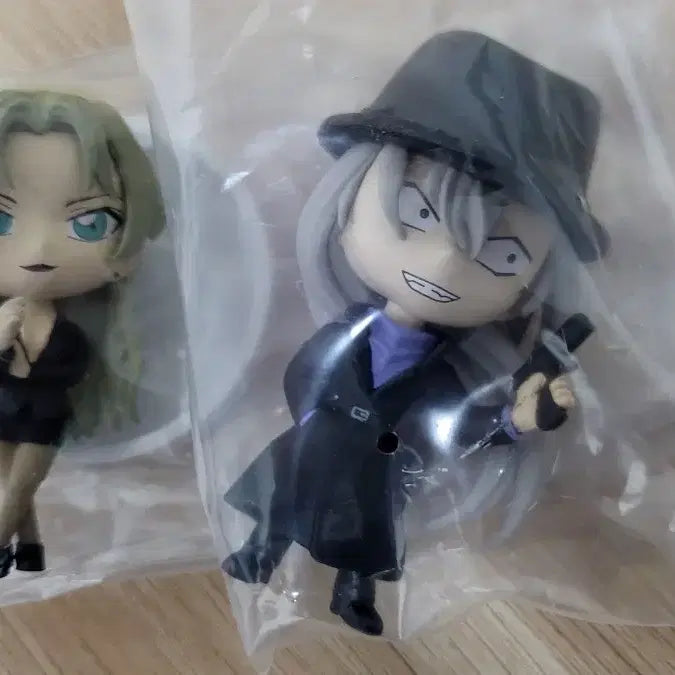 [BUNJANG] Detective Conan Gin &amp; Vermouth Gacha Figure Bundle / 명탐정 코난 진, 베르무트 가챠 피규어 일괄 팝니다.