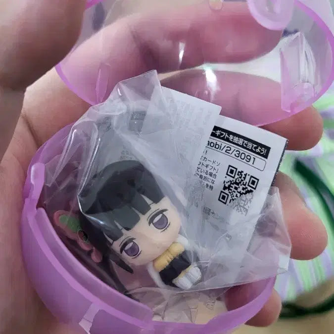 [BUNJANG] Demon Slayer Kanao Figure / 귀멸의 칼날 카나오 가챠 피규어 팝니다.