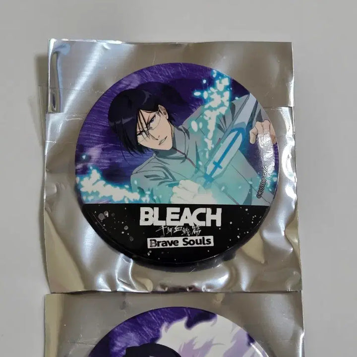 [BUNJANG] Bleach: Brave Souls Kanji Badge Set - Byakuya, Uryu / 일괄 새상품)블리치 브레이브 소울즈 캔뱃지 뱌쿠야, 우류