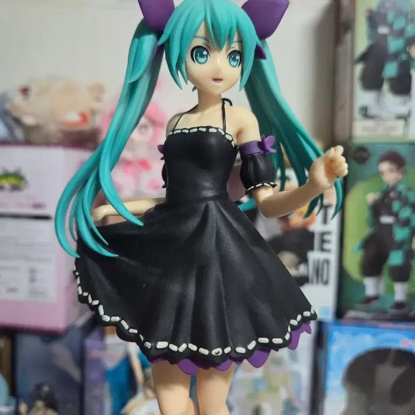 [BUNJANG] Hatsune Miku Innocent Dress Figure / 하츠네 미쿠 이노센트 드레스 피규어
