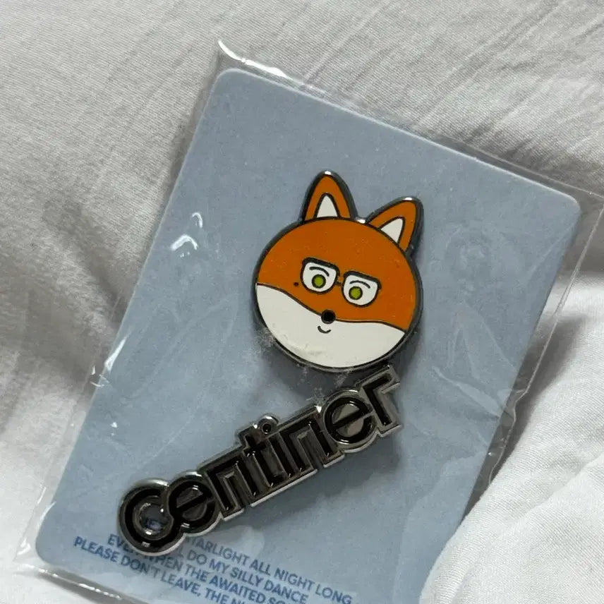 [BUNJANG] 10CM Kwon Jung-yeol Kwon Fox Senchiner Badge / 10CM 권정열 kwon fox 센치너 뱃지