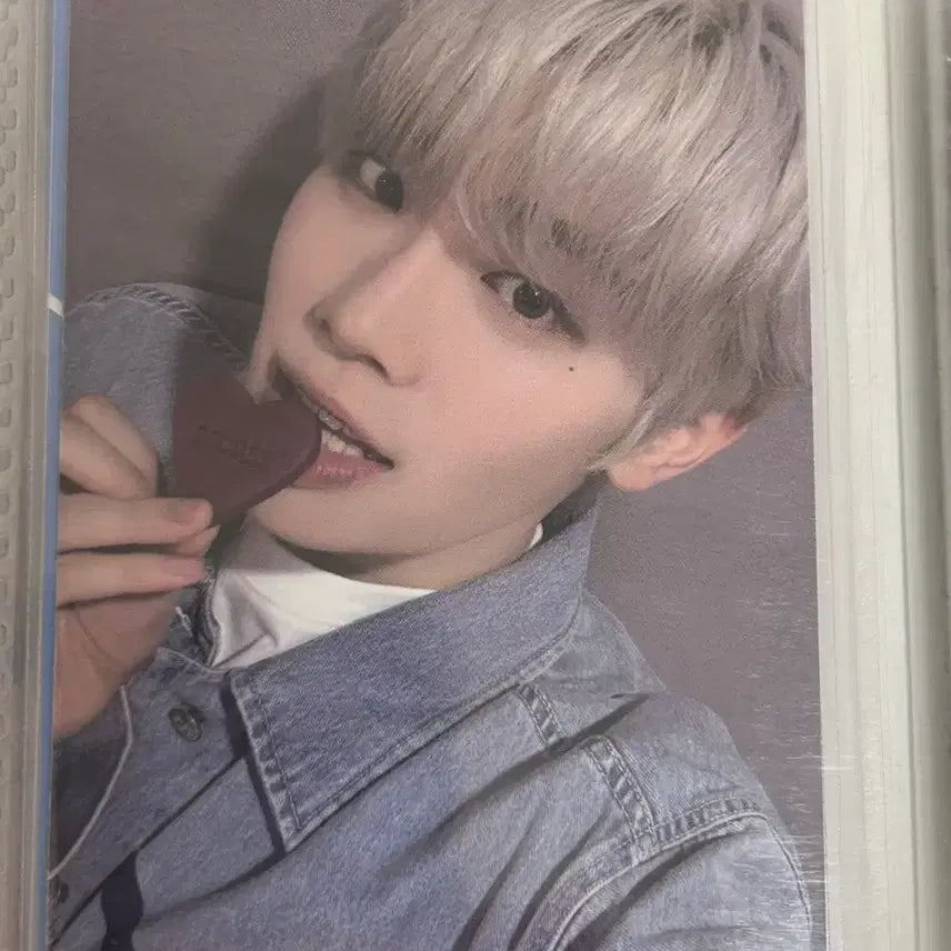 [BUNJANG] ZEROBASEONE Kim Taerae Cookie Photocard / 김태래 쿠키 포카 제베원