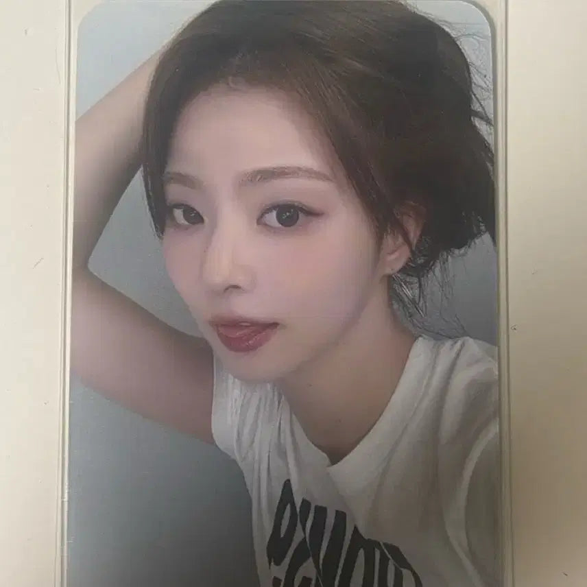[BUNJANG] fromis_9 Lee Nagyung Dear My Muse Photocard / 프로미스나인 이나경 포토카드