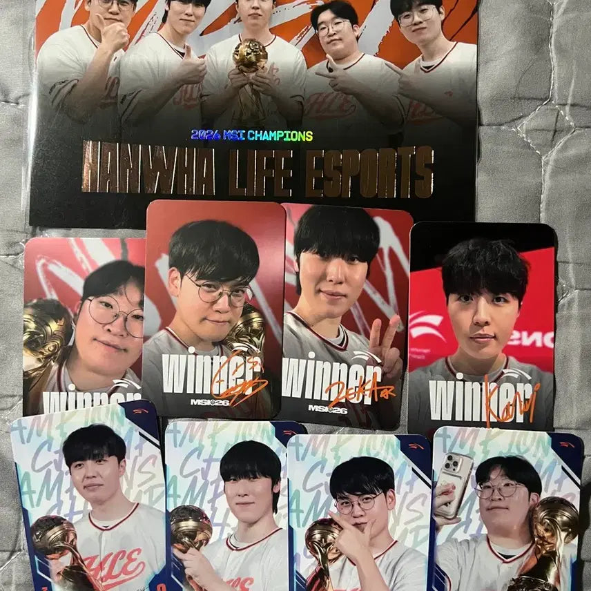 [BUNJANG] Hanwha Life Esports 2026 MSI Champion Photocard Set / 2026 MSI 챔피언 한화생명 포토카드 세트 (사진처럼)