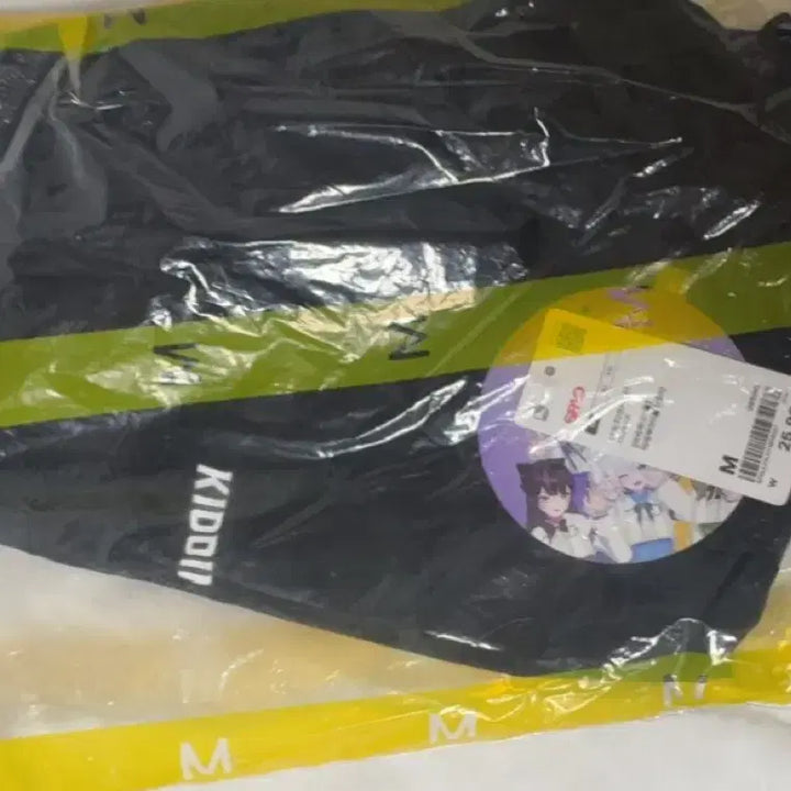 [BUNJANG] Isegye Idol Isepop Kiding T-Shirt M (Sealed) / 이세계 아이돌 이세돌 이세팝 키딩 티셔츠 M (미개봉)