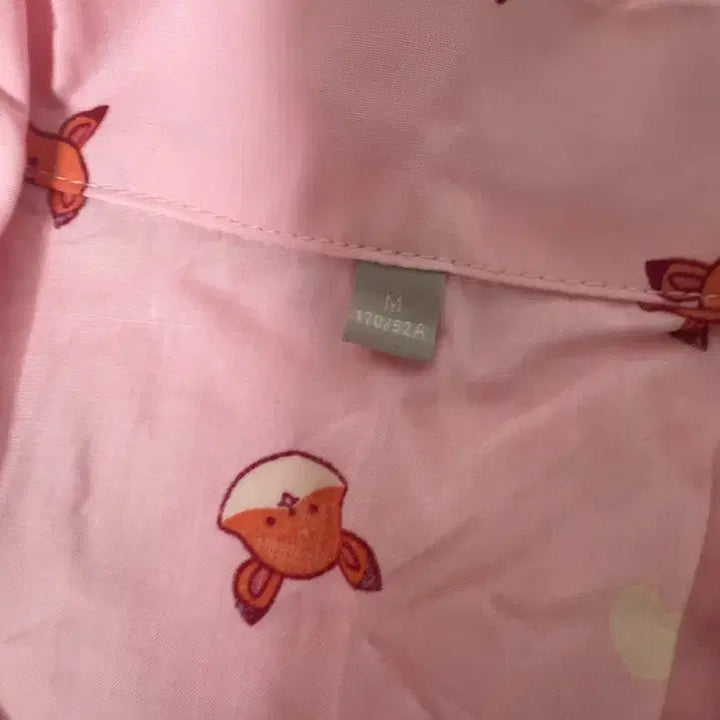 [BUNJANG] Isegye Idol Isepop Pajamas - M (Sleep Mask Add-on Available) / 이세계 아이돌 이세돌 이세팝 파자마 잠옷 - M (( 수면 안대 추가 가능