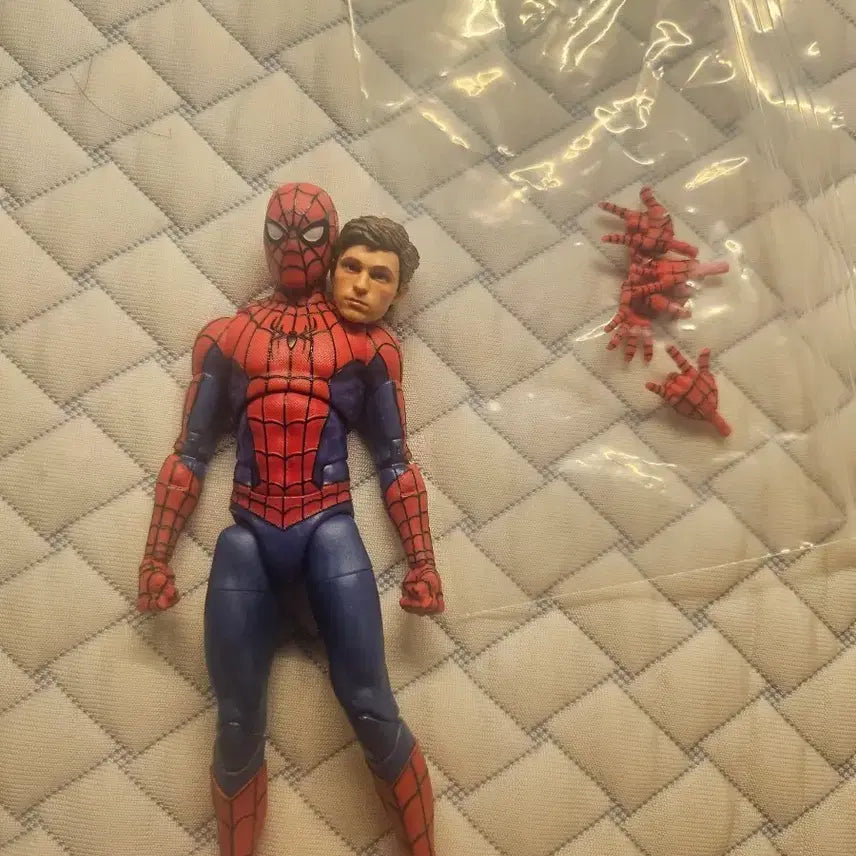 [BUNJANG] Marvel Legends Brand New Day Spider-Man Figure / 마블 레전드 브랜드 뉴 데이 스파이더맨 팔아요!