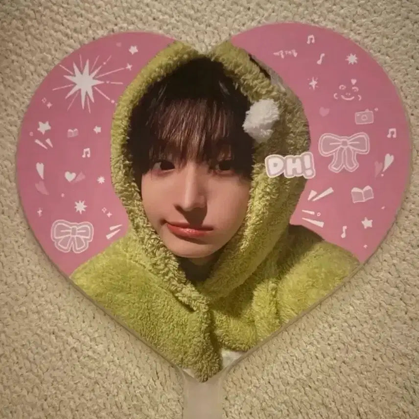 [BUNJANG] Kickflip Dewoo Uchiwa Fan / 킥플립 동화 우치와 양도