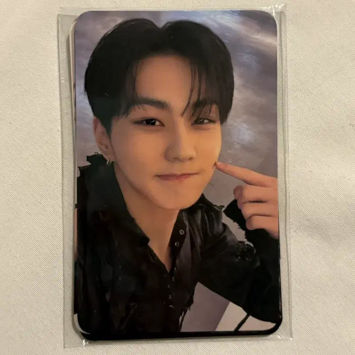 [BUNJANG] ENHYPEN Blood of the Covenant Busan Engine Zone Jeongwon Photocard / 엔하이픈 블러드사가 부산콘 엔진존 포카 정원