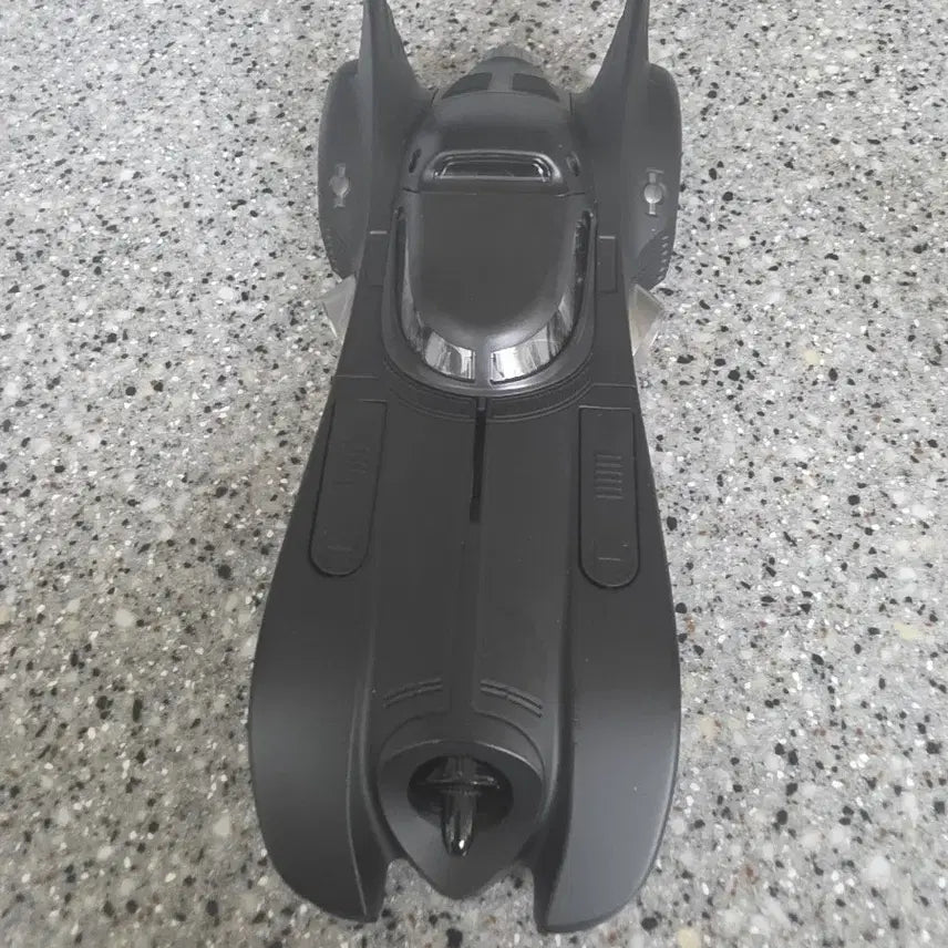 [BUNJANG] Batman Movie Batmobile 1/24 Diecast Model / 배트맨 영화 배트모빌 1/24다이캐스트