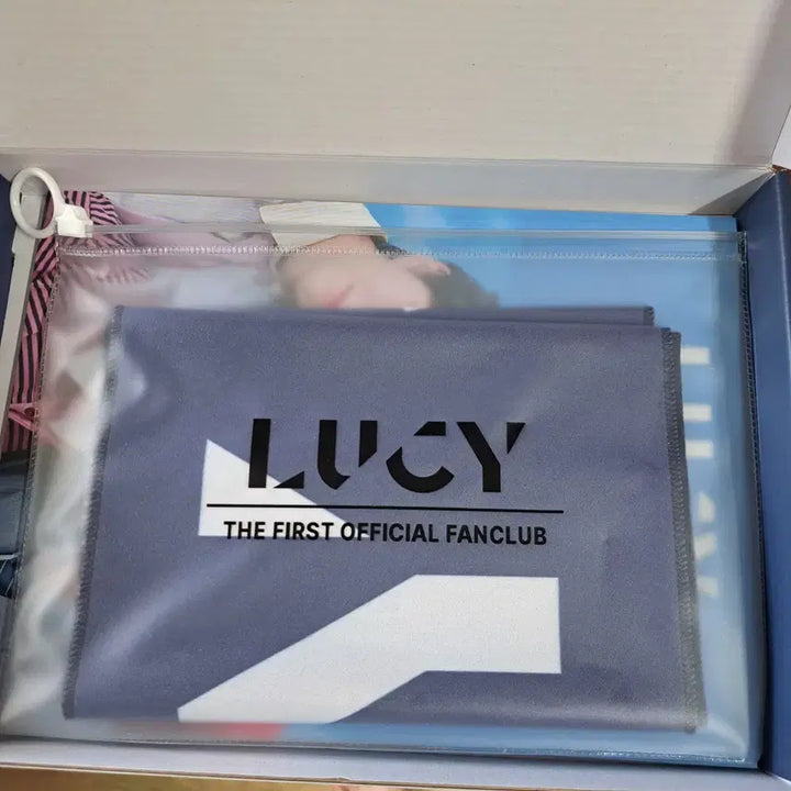 [BUNJANG] LUCY 1st Fanclub Kit Bundle Set / LUCY 루시 1기 팬클럽 키트 일괄 판매