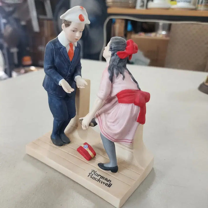 [BUNJANG] USA 1980 Handmade Norman Rockwell Porcelain Figurine / USA 1980년 핸드메이드 