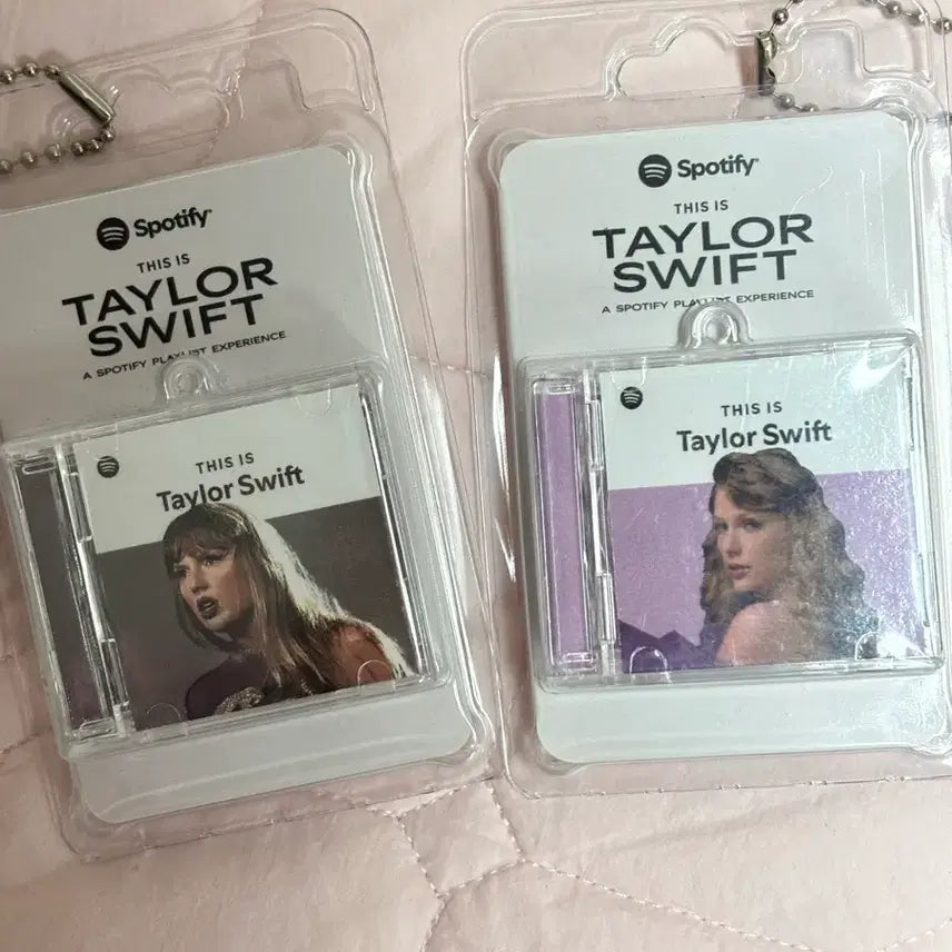 [BUNJANG] Taylor Swift Spotify Exhibition Keyring / 테일러 스위프트 스포티파이 전시회 키링